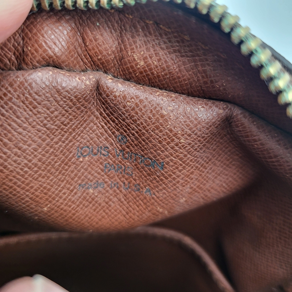 Louis Vuitton Monogram Danube Crossbody Shoulder Bag.. Authentic.. - Picture 10 of 16